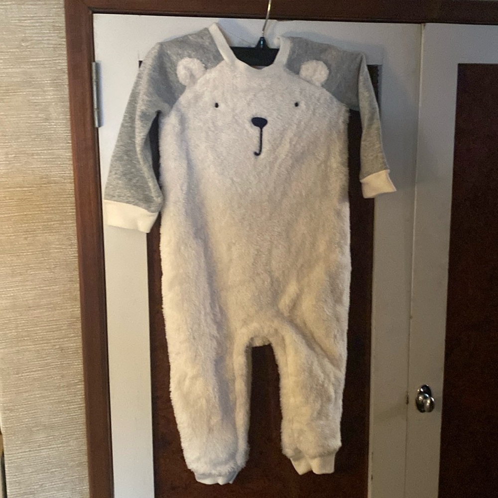 Baby GAP cute bear fleecy sleeper size 18-24 months